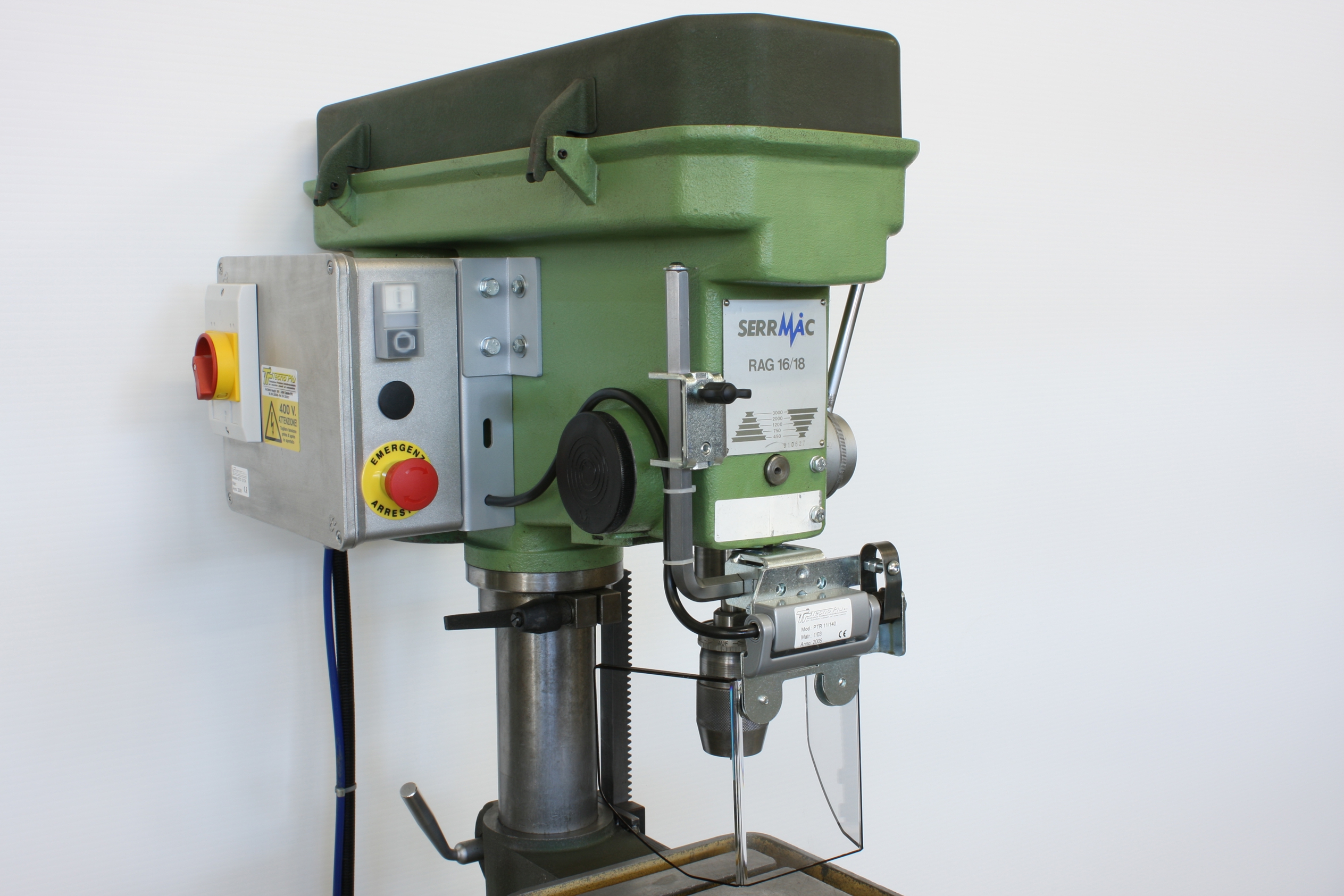 9bf448fdf1304e51b54247becd940433